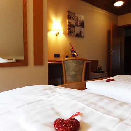 - Blume Pensión Oppenau